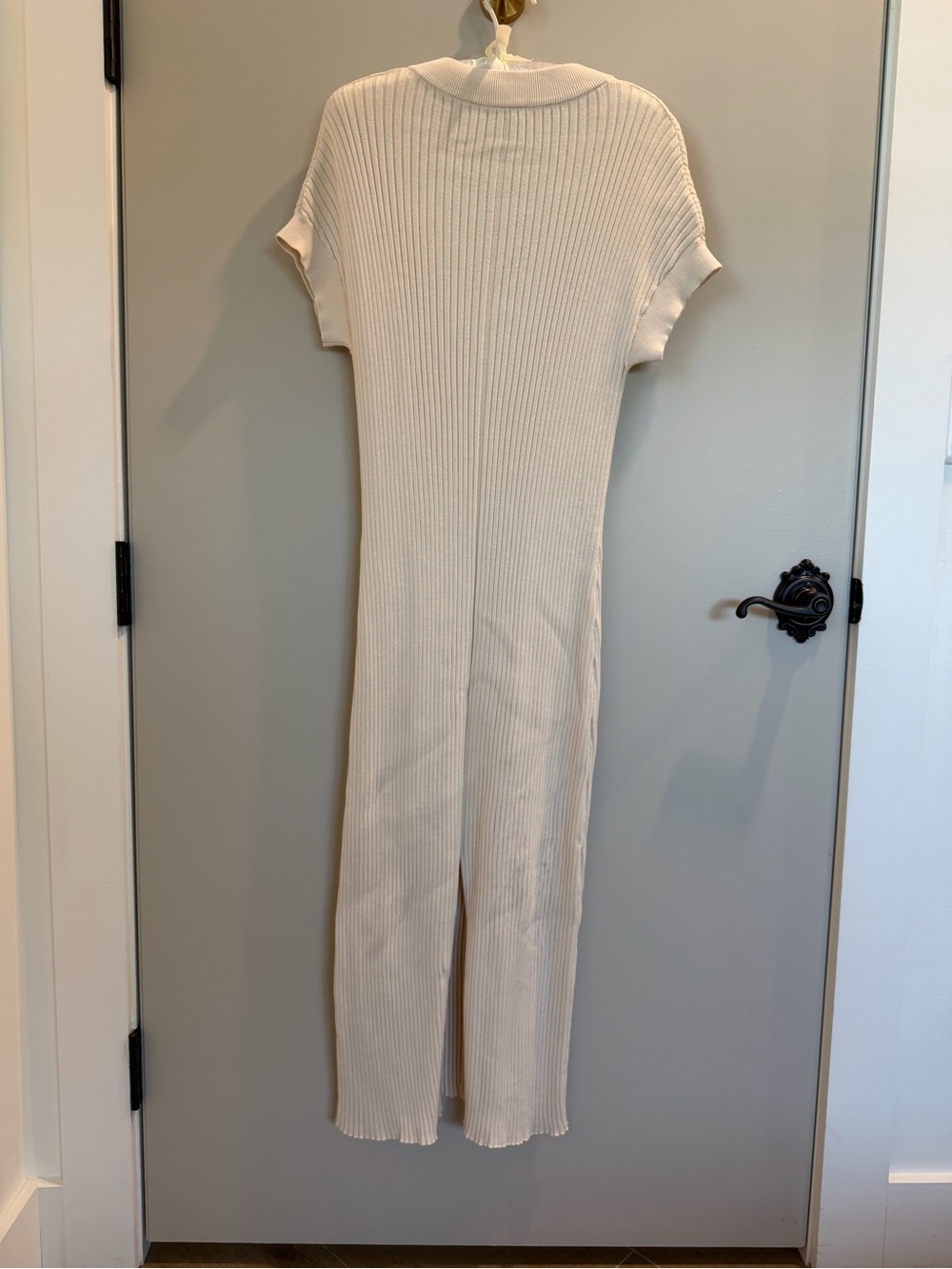Varley Aria Ribbed Knit Cotton Short Sleeve Midi Dress in Cream - Picture 5 of 6